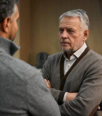 Звіритись з рівними